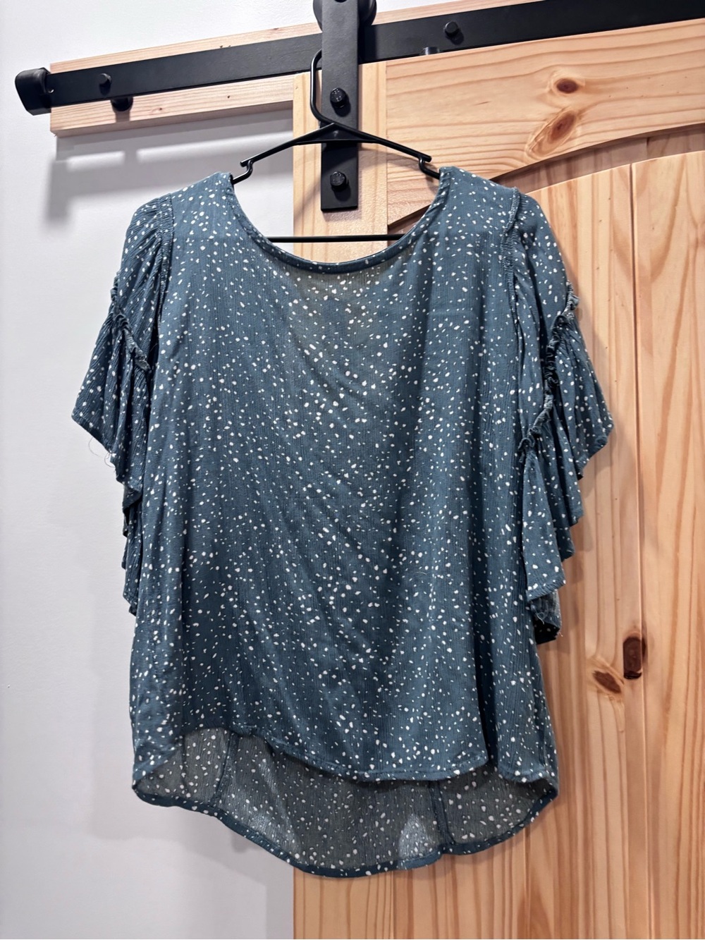 Maurices Teal Speckle Ruffle Sleeve Blouse